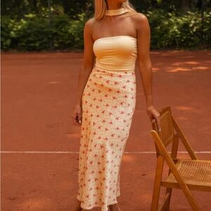 Easy Clothes Floral Emy Skirt - Yellow